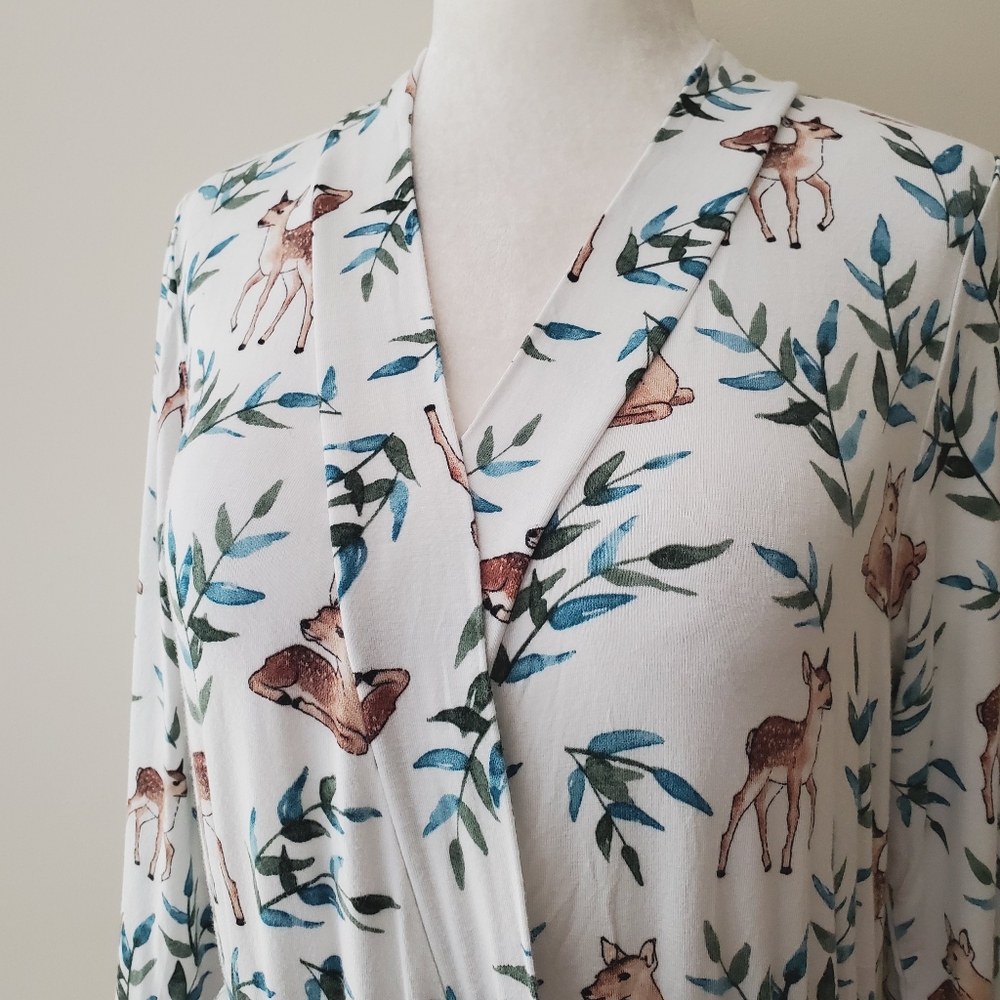 Milkmaid Goods Robe - Picture 14 of 16